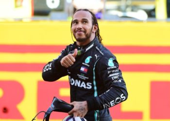 Lewis Hamilton consigue su victoria 90 tras conquistar el GP de la Toscana