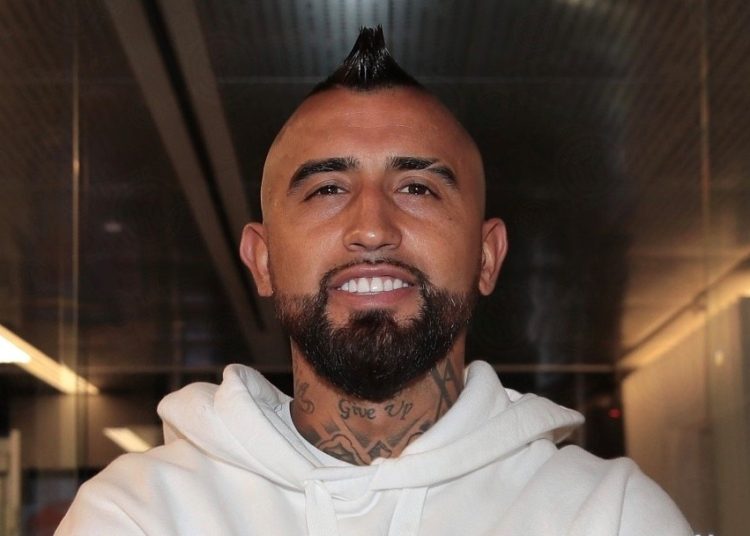 Arturo Vidal fue presentado como jugador del Inter de Milan