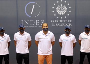 Cuatro jugadores de fútbol playa viajan a Portugal a incorporarse a un equipo de segunda división