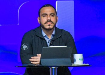 Viajeros avalan medidas de ingreso al país para prevenir contagios de COVID, afirma ministro de Salud