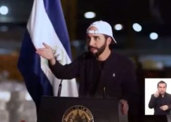 Presidente Bukele: «‘Alguien’ les está pasando información falsa»