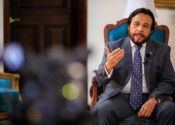 En septiembre de 2021 concluirá estudio de reformas constitucionales, dice Ulloa