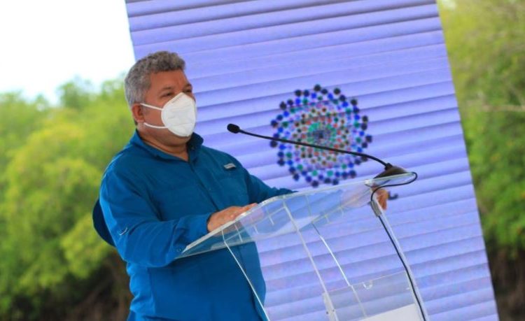 Presidente de BANDESAL dice a diputados que solo tienen esta semana para aprobar fondos para el fideicomiso para las MIPYME