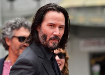 Keanu Reeves cumple 56 años y sus fans lo celebran con divertidos memes