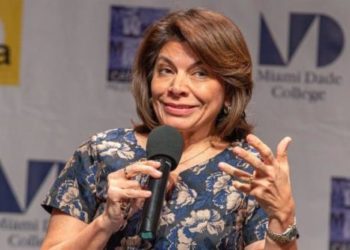 La expresidenta de Costa Rica Laura Chinchilla retira su candidatura para dirigir el BID