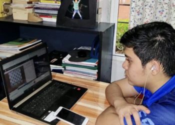 Ajedrez sigue activo en línea