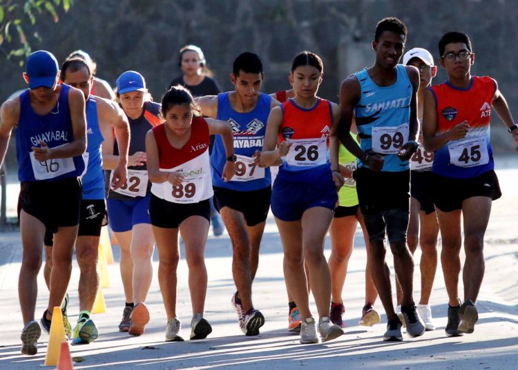 Federación Salvadoreña de Atletismo informó que está lista para las competencias