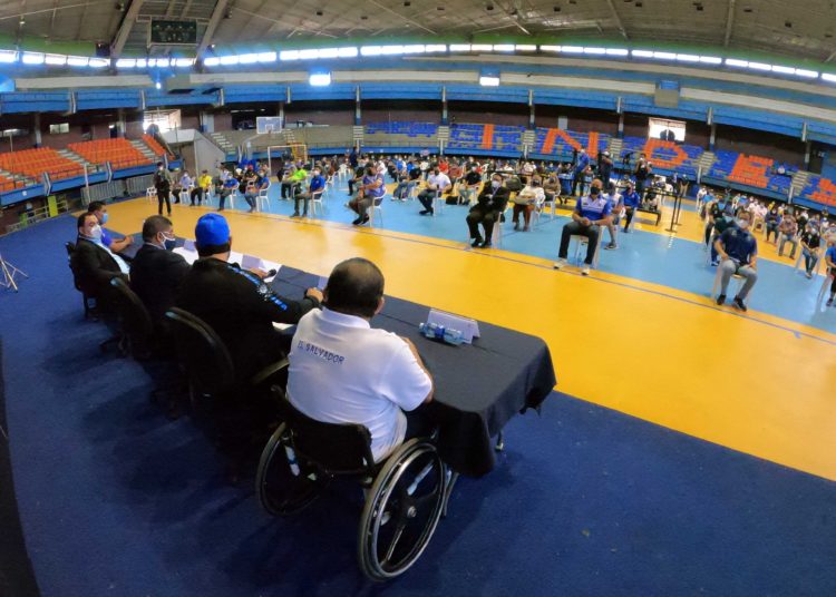 Federaciones y asociaciones deportivas nacionales expresaron inconformidad por el recorte presupuestario al INDES