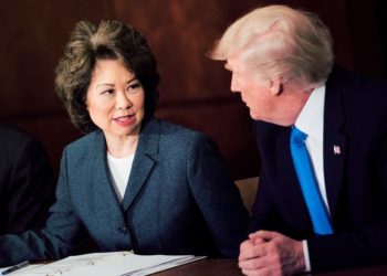 Renunció la secretaria de Transporte de Donald Trump por los disturbios en el Capitolio