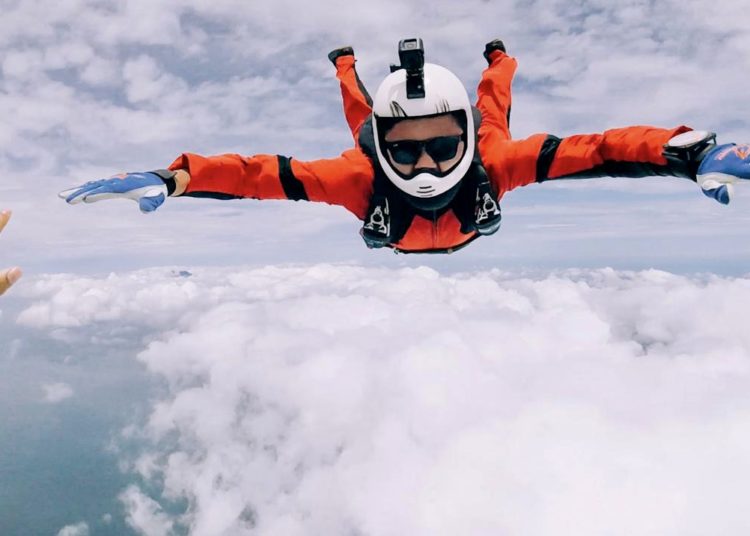 Marlon Henríquez, un chef amante de los saltos en paracaídas