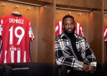 El Atlético Madrid fichó al francés Moussa Dembélé que llega para reemplazar a Diego Costa