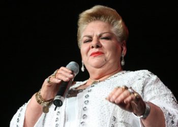 Ni la conoce: Mon Laferte quiere grabar con Paquita la del Barrio, pero ella no sabe quién es