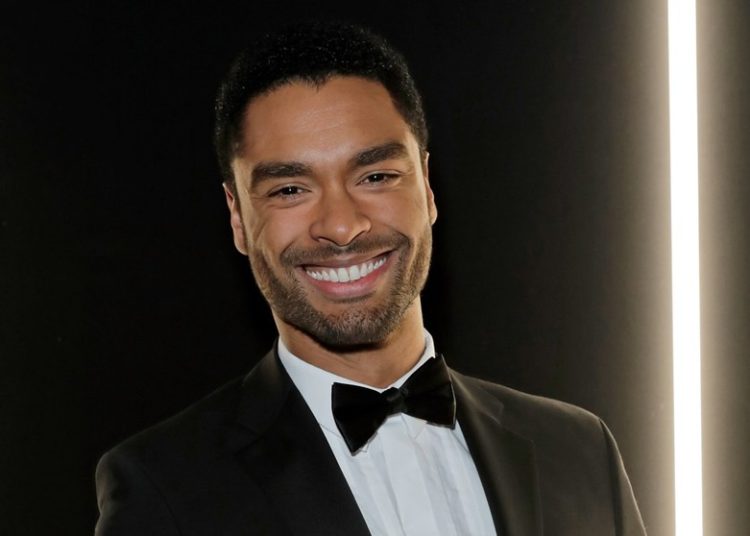 Regé-Jean Page, de “Bridgerton”, reveló si será o no el próximo James Bond