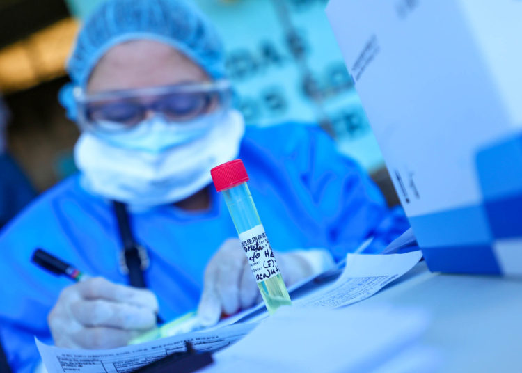 Ministerio de Salud efectúa 1,000 pruebas PCR en Acajutla, Sonsonate