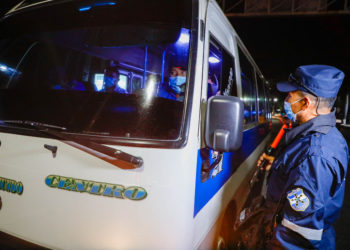 Gobierno insiste a la población que cumpla medidas de bioseguridad y evitar aglomeraciones en el transporte público