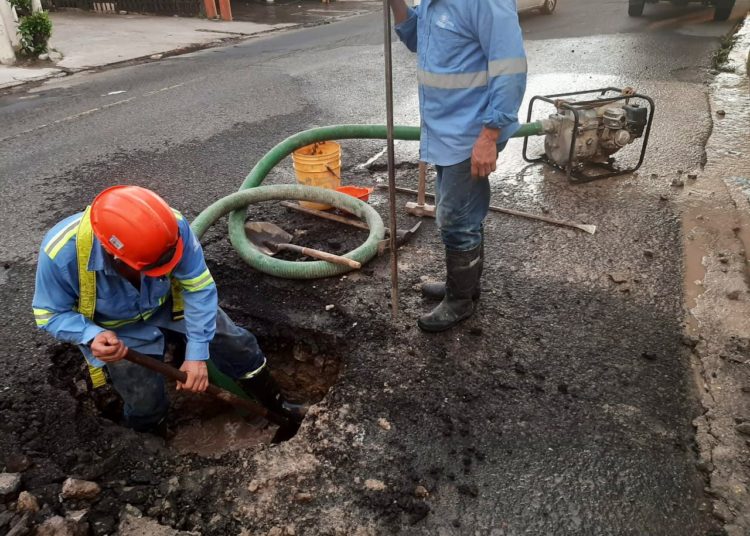 Brigadas de saneamiento de ANDA atienden demandas de la población en todo el país
