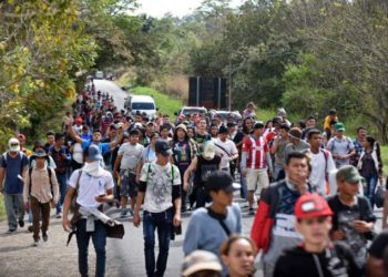 Guatemala prepara plan de contingencia ante próxima caravana de migrantes