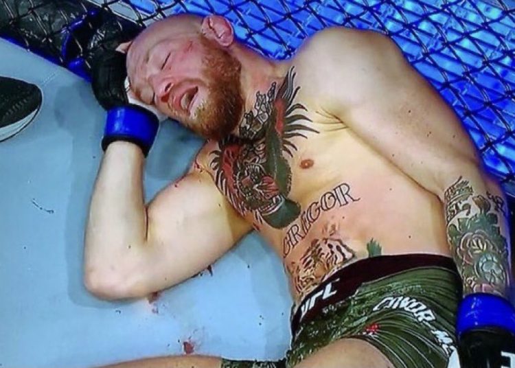 Los mejores memes del impactante nocaut de Dustin Poirier a Conor McGregor