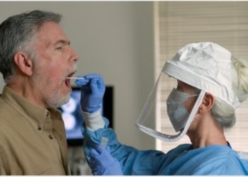 Cómo la saliva puede predecir el covid-19