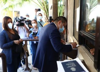 Piden a la Sala declare inconstitucional las candidaturas de Quijano, Rodolfo Parker y Carlos Reyes