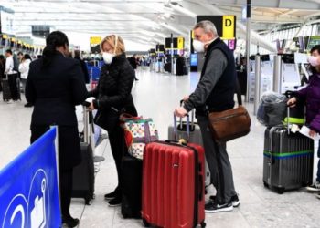 Personas que ingresen a Estados Unidos deberán presentar un test negativo de covid-19 y hacer cuarentena