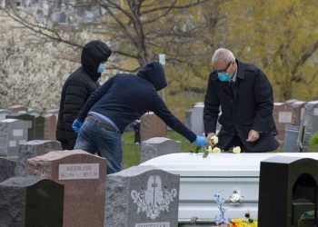 Estados Unidos prevé unas 500.000 muertes por COVID-19 en las próximas semanas