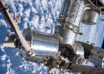 (VIDEO) Estación Espacial Internacional captó destellos azules, un “descubrimiento asombroso”