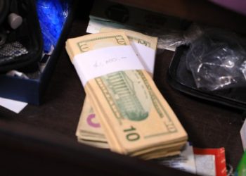 Policía alerta sobre la estafa del «familiar lejano» a través de WhatsApp