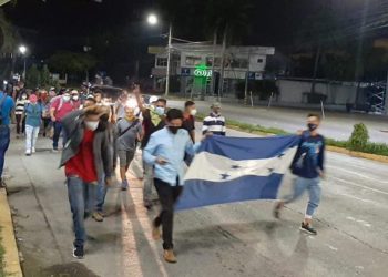 Guatemala decretará estado de prevención por caravana migrante de Honduras