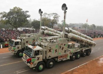 Un indio compartió secretos militares con agentes pakistaníes a cambio de fotos de mujeres desnudas