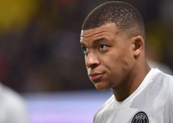 Kylian Mbappé pone en duda su futuro en el PSG