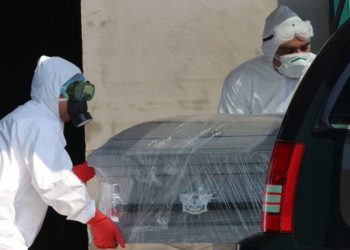 Financial Times calculó que México registra “más de un muerto de COVID-19 por minuto”