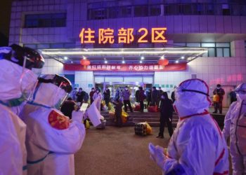 Equipo de OMS inicia investigación sobre origen del coronavirus tras salir de cuarentena en Wuhan