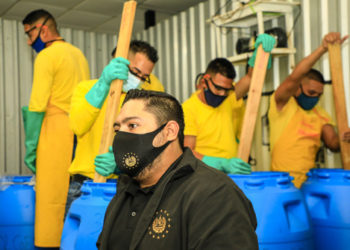 Osiris Luna supervisa plan «Cero Ocio» en penal de Apanteos