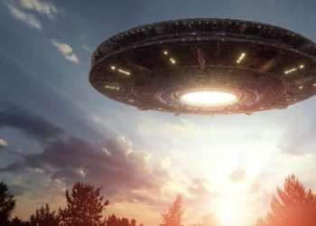 (VIDEO, FOTOS ) Explosiones en cielo ruso y otros misterios ocultos en los archivos de la CIA sobre OVNIS