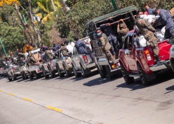 Familias de Santa Ana recibieron paquetes alimentarios