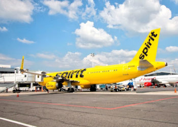 Gobierno advierte sancionará a aerolíneas que no cumplan los protocolos de covid-19