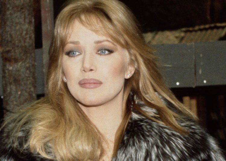 Un día después del falso anuncio de su fallecimiento, murió la ex “chica Bond” Tanya Roberts