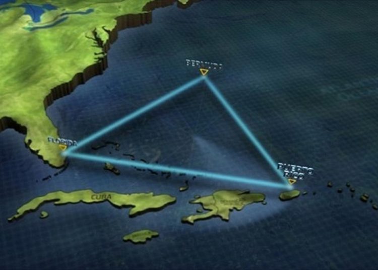 Desaparece un barco con 20 personas en el Triángulo de las Bermudas y EE.UU. suspende la búsqueda