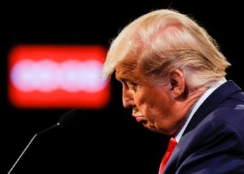 La Cámara de Representantes presenta al Senado los cargos del juicio político contra Trump