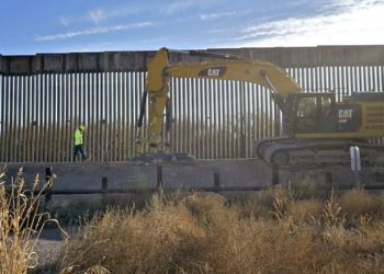 Trump viajará el martes al muro fronterizo en Texas, será la primera aparición pública tras el asalto al Capitolio