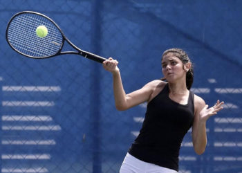 Tenistas salvadoreños inician ganando en el torneo internacional Junior FST-ITF
