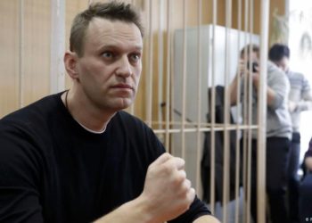 En medio de nuevos arrestos, continúa en Rusia el juicio para mantener a Alexei Navalny en prisión por varios años