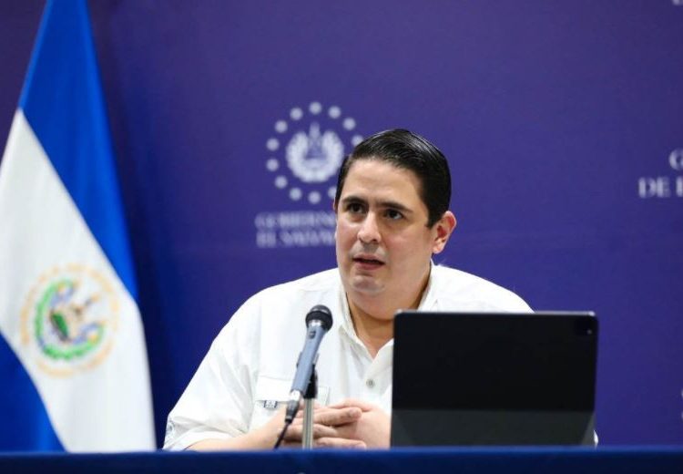 Daniel Álvarez: «Nuestro objetivo es asegurar la democracia»