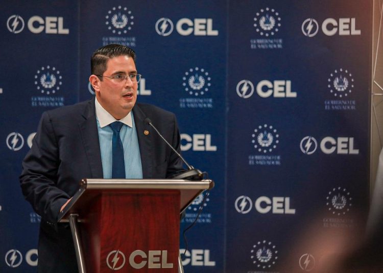Presidente de CEL denuncia irregularidades en proceso de embargo contra ex presidente Funes y empresa ASTALDI en el caso de “El Chaparral”
