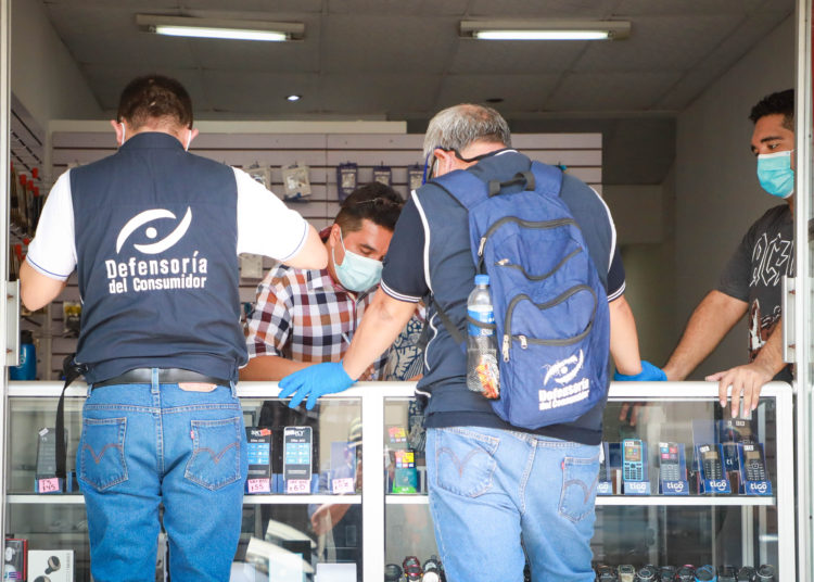 Continúan inspección en comercios para evitar el cobro indebido del extinto impuesto a la telefonía