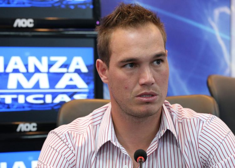 Jurado electoral excluye a George Forsyth quien lideraba las encuestas en la elecciones presidenciales de Perú