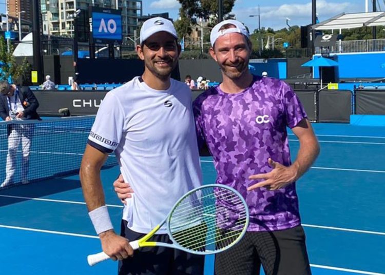 Marcelo Arévalo y Middelkoop avanzan con paso firme en el Abierto de Australia