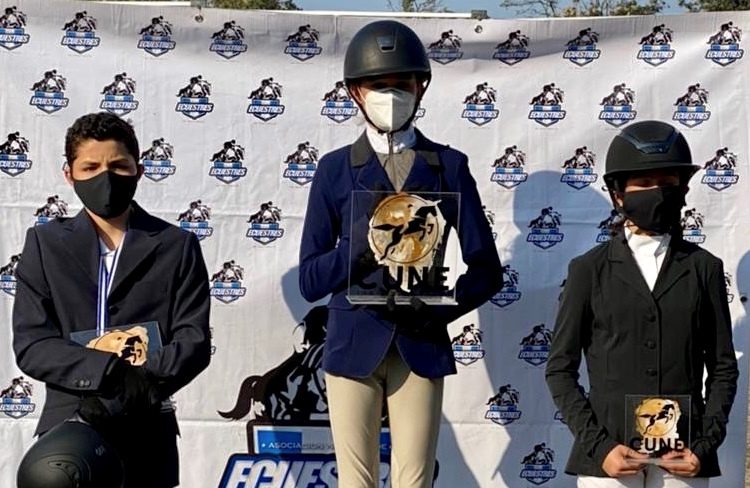 Jinetes salvadoreños destacan en el concurso de salto internacional realizado en Guatemala