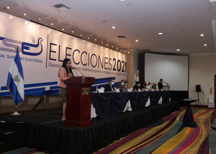 TSE y representantes de partidos políticos firman “Pacto de consolidación de la democracia y el sistema electoral en El Salvador”